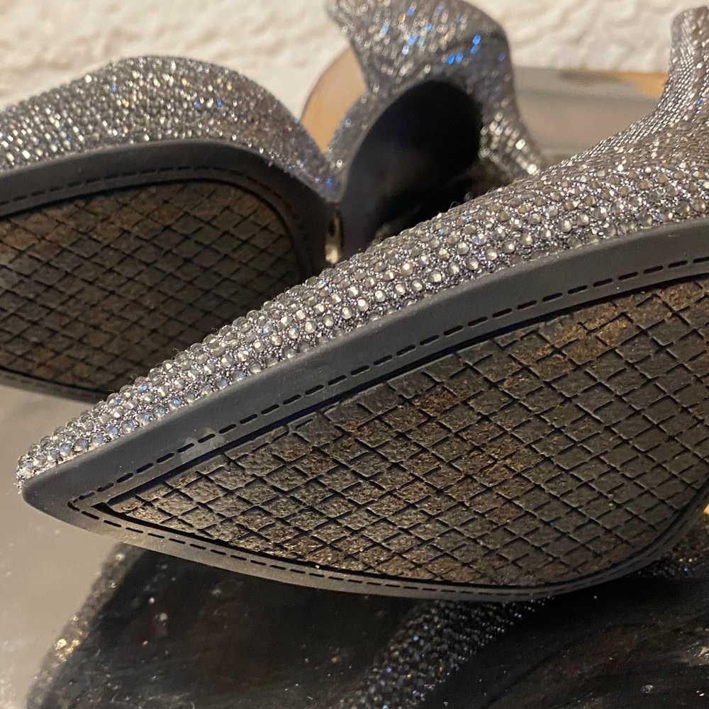 💎 Heels - Picture 3 of 3